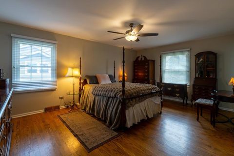 Tiny photo for 1006 Whirlaway Avenue, Naperville, IL 60540 (MLS # 12589728)