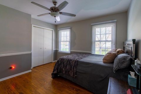 Tiny photo for 1006 Whirlaway Avenue, Naperville, IL 60540 (MLS # 12589728)