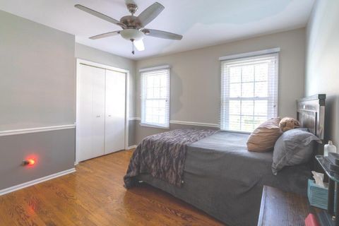 Tiny photo for 1006 Whirlaway Avenue, Naperville, IL 60540 (MLS # 12589728)