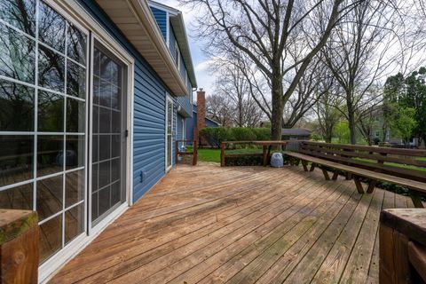 Tiny photo for 1006 Whirlaway Avenue, Naperville, IL 60540 (MLS # 12589728)