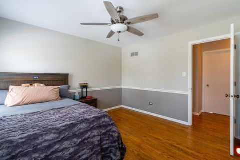 Tiny photo for 1006 Whirlaway Avenue, Naperville, IL 60540 (MLS # 12589728)