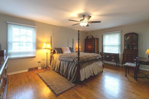 Tiny photo for 1006 Whirlaway Avenue, Naperville, IL 60540 (MLS # 12589728)