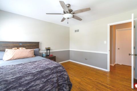 Tiny photo for 1006 Whirlaway Avenue, Naperville, IL 60540 (MLS # 12589728)