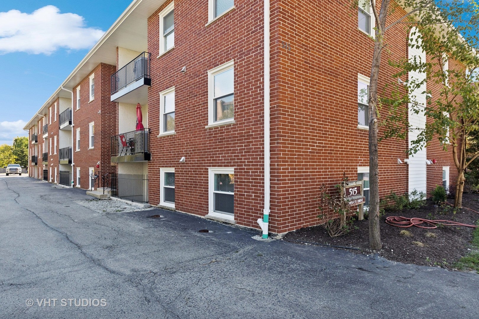 515 N Cass Avenue 2B