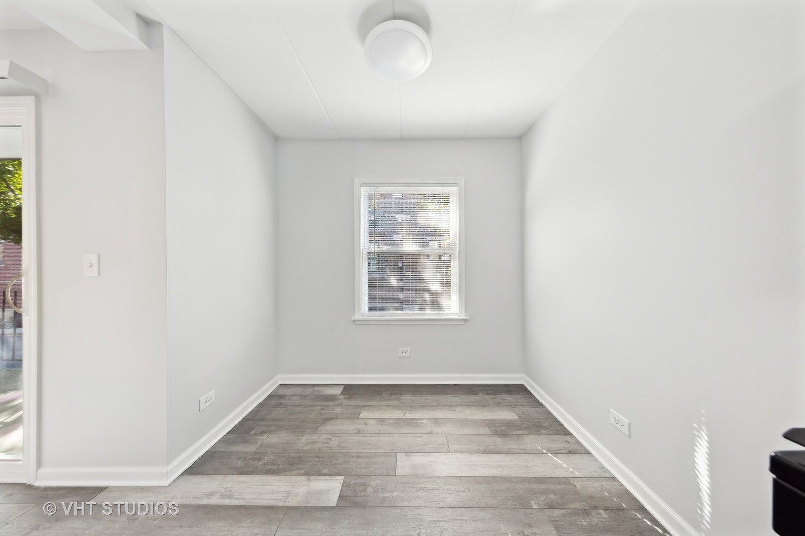 515 N Cass Avenue 2B