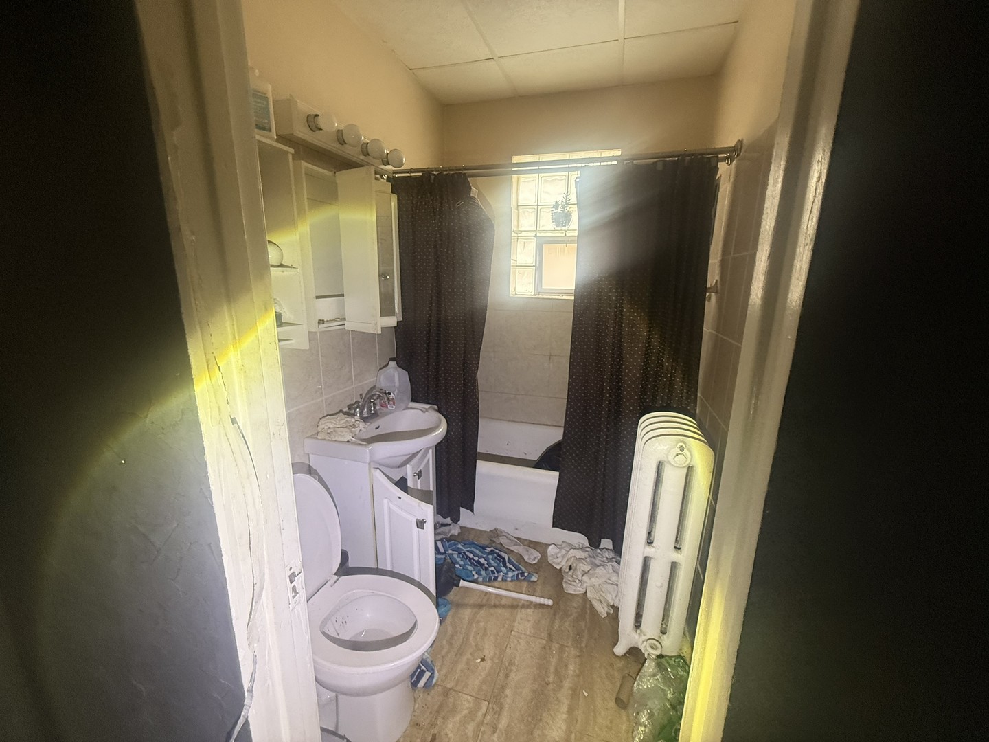 7337 S Indiana Avenue