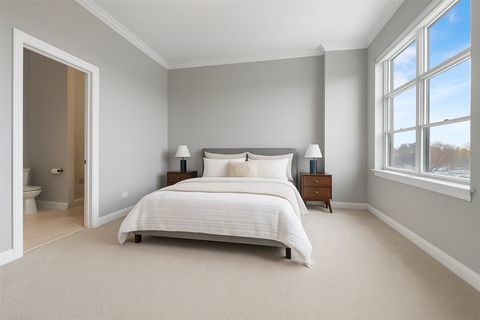 Tiny photo for 1815 N MILWAUKEE Avenue #402, Chicago, IL 60647 (MLS # 12514883)