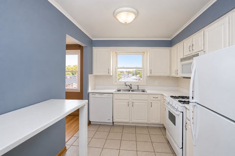 Tiny photo for 6547 N Harlem Avenue N #3W, Chicago, IL 60631 (MLS # 12795739)