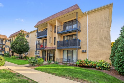 Photo of 6547 N Harlem Avenue N #3W, Chicago, IL 60631 (MLS # 12795739)