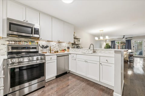 Tiny photo for 1812 S Clark Street #13, Chicago, IL 60616 (MLS # 12760944)