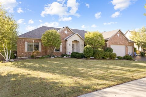 Photo of 730 Bruce Drive, Hampshire, IL 60140 (MLS # 12490787)