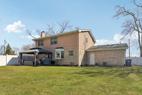 Tiny photo for 13500 Lavergne Avenue, Crestwood, IL 60418 (MLS # 12602875)