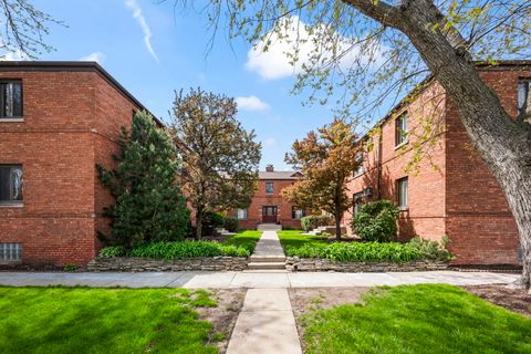 Photo of 1546 Ashland Avenue #1, River Forest, IL 60305 (MLS # 12535147)