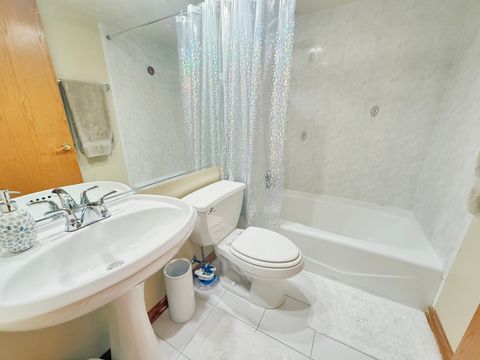 Tiny photo for 5840 W Lawrence Avenue #301, Chicago, IL 60630 (MLS # 12598297)