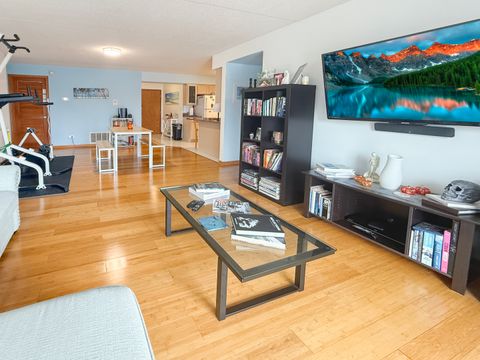 Tiny photo for 5840 W Lawrence Avenue #301, Chicago, IL 60630 (MLS # 12598297)
