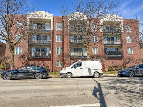 5840 W Lawrence Avenue 301 Chicago IL 60630