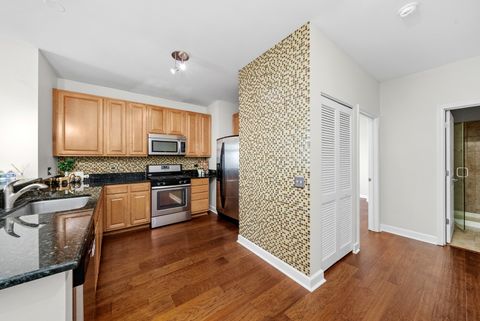 Tiny photo for 1600 S Prairie Avenue #1507, Chicago, IL 60616 (MLS # 12461517)