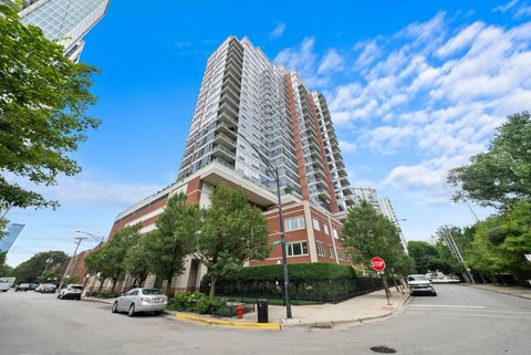 Photo of 1600 S Prairie Avenue #1507, Chicago, IL 60616 (MLS # 12461517) Photo of 1600 S Prairie Avenue #1507, Chicago, IL 60616 (MLS # 12461517)