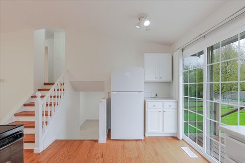 Tiny photo for 1315 Bancroft Drive, Bloomington, IL 61704 (MLS # 12622860)