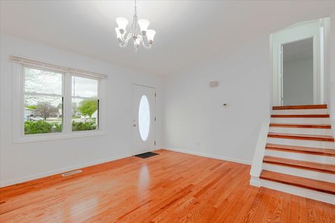 Tiny photo for 1315 Bancroft Drive, Bloomington, IL 61704 (MLS # 12622860)