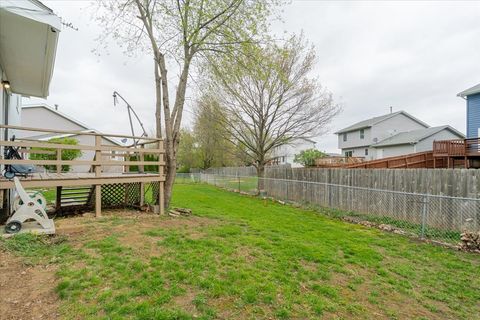 Tiny photo for 1315 Bancroft Drive, Bloomington, IL 61704 (MLS # 12622860)