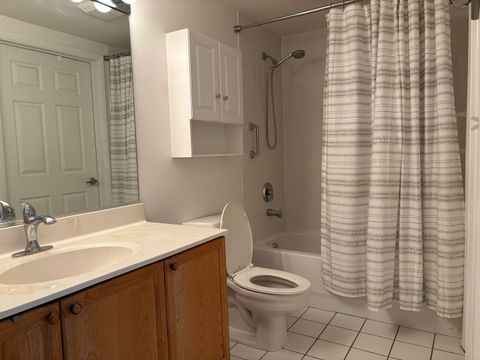 Tiny photo for 3303 Grove Avenue #310, Berwyn, IL 60402 (MLS # 12572266)