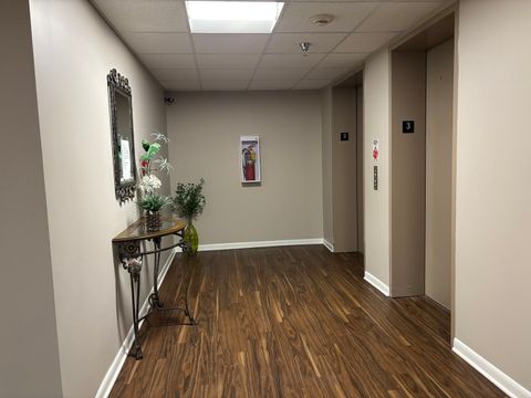 Tiny photo for 3303 Grove Avenue #310, Berwyn, IL 60402 (MLS # 12572266)