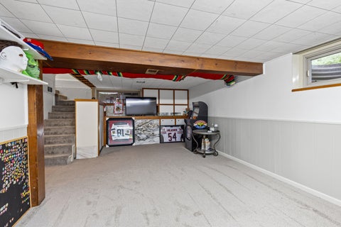 Tiny photo for 380 Pleasant Street, Hoffman Estates, IL 60169 (MLS # 12659924)