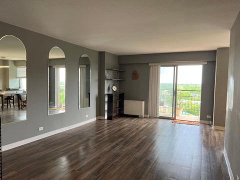 Tiny photo for 7141 N Kedzie Avenue #1105, Chicago, IL 60645 (MLS # 12673528)