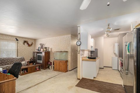 Tiny photo for 337 Mallard Court, Vernon Hills, IL 60061 (MLS # 12630592)