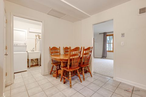 Tiny photo for 805 E Rockland Road, Libertyville, IL 60048 (MLS # 12623694)