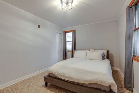 Tiny photo for 805 E Rockland Road, Libertyville, IL 60048 (MLS # 12623694)