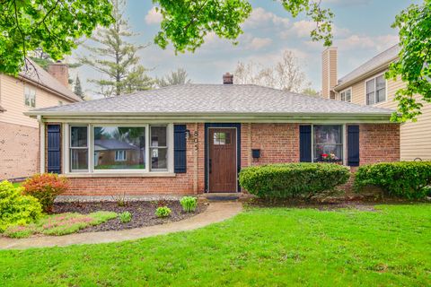 Photo of 805 E Rockland Road, Libertyville, IL 60048 (MLS # 12623694)