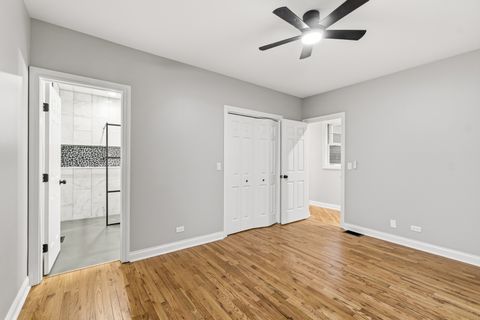 Tiny photo for 1531 W Oakdale Avenue #1, Chicago, IL 60657 (MLS # 12579588)