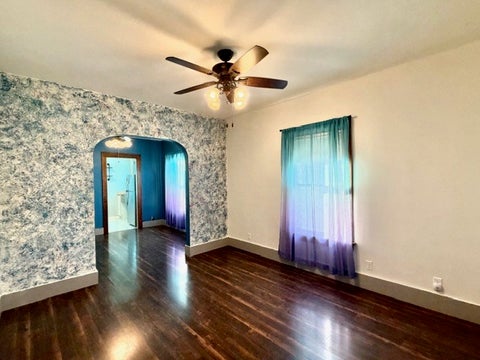 Tiny photo for 2129 Madison Street, Davenport, IA 52804 (MLS # 12797201)