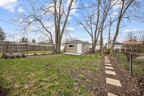 Tiny photo for 1328 W 98th Street, Chicago, IL 60643 (MLS # 12625159)