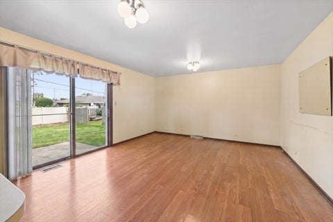 Tiny photo for 2021 Glenwood Avenue, Joliet, IL 60435 (MLS # 12744022)