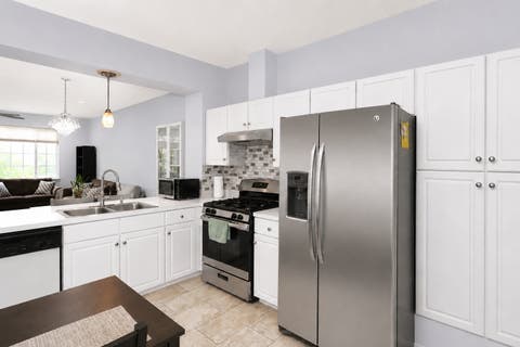 Tiny photo for 5559 Elizabeth Place, Rolling Meadows, IL 60008 (MLS # 12741640)