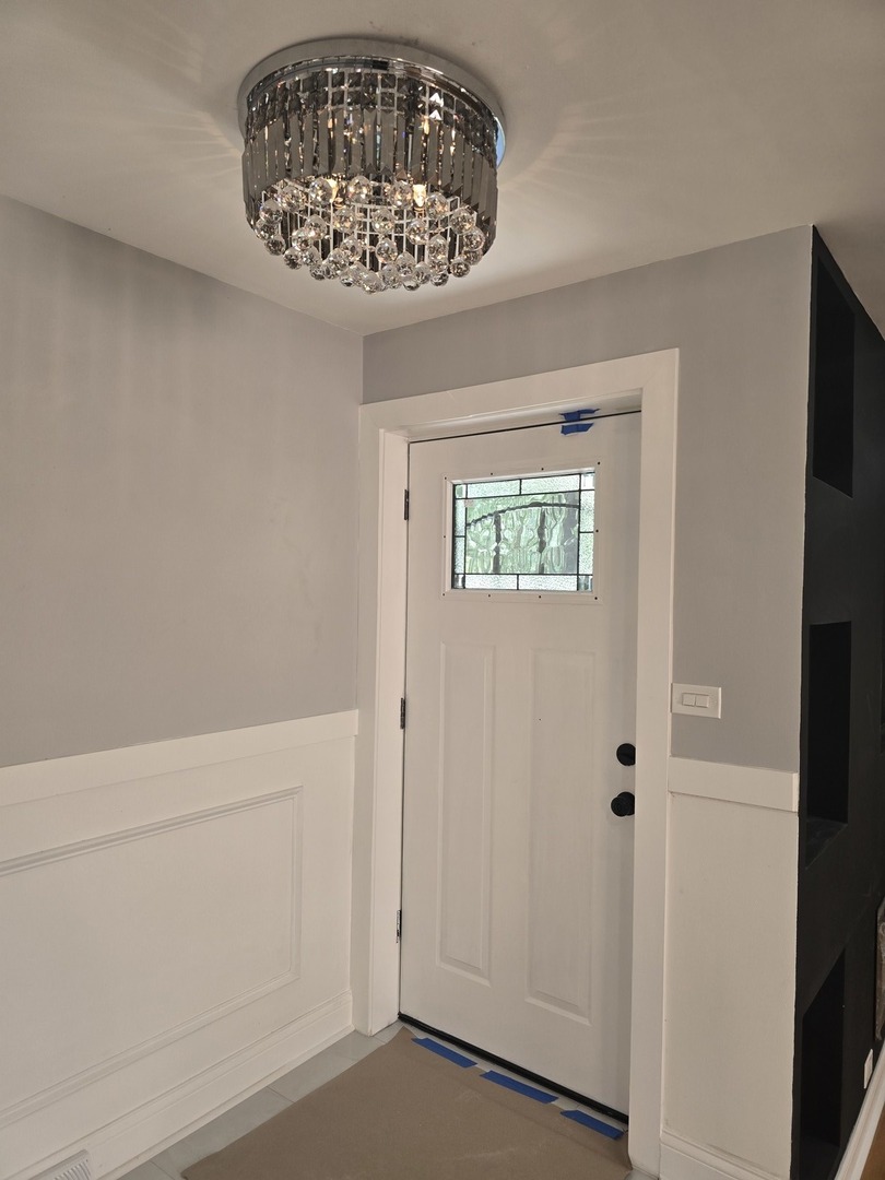 9727 S michigan Avenue