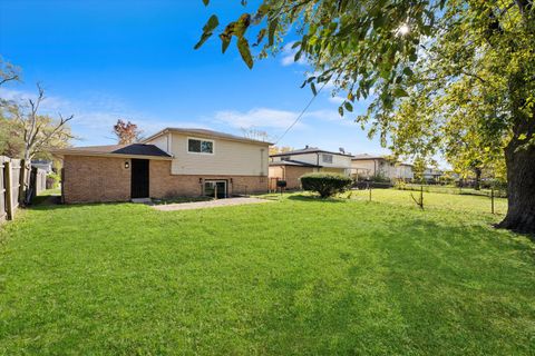 A home in Dolton