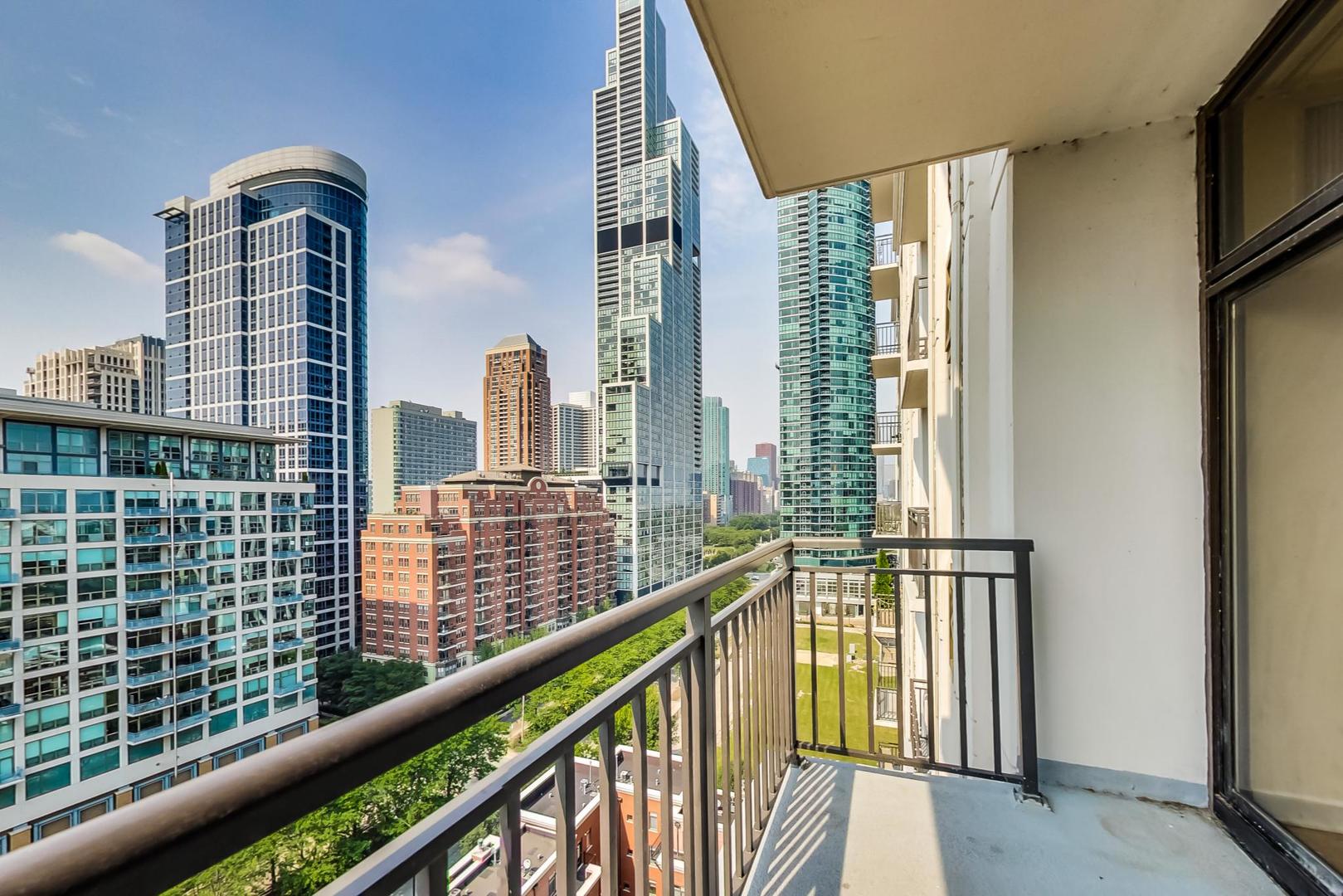 1322 S Prairie Avenue 1407