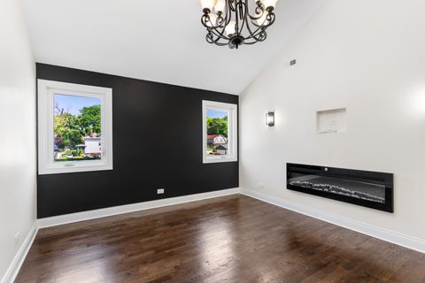 Tiny photo for 6924 34th Street, Berwyn, IL 60402 (MLS # 12481718)