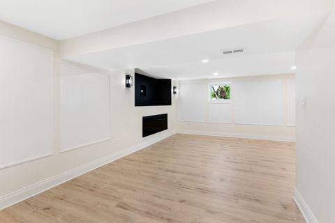 Tiny photo for 6924 34th Street, Berwyn, IL 60402 (MLS # 12481718)