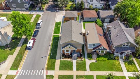 Tiny photo for 6924 34th Street, Berwyn, IL 60402 (MLS # 12481718)