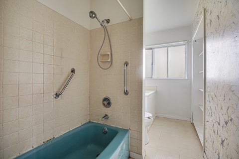 Tiny photo for 500 Audubon Street, Hoffman Estates, IL 60169 (MLS # 12660443)