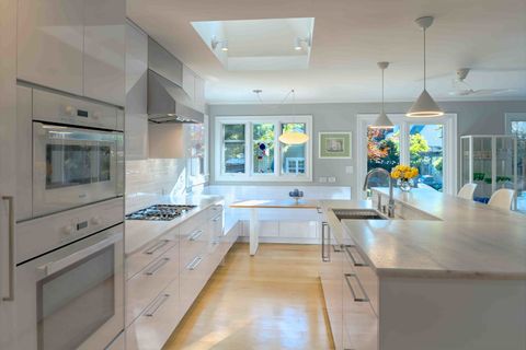 Tiny photo for 2663 Lawndale Avenue, Evanston, IL 60201 (MLS # 12515004)