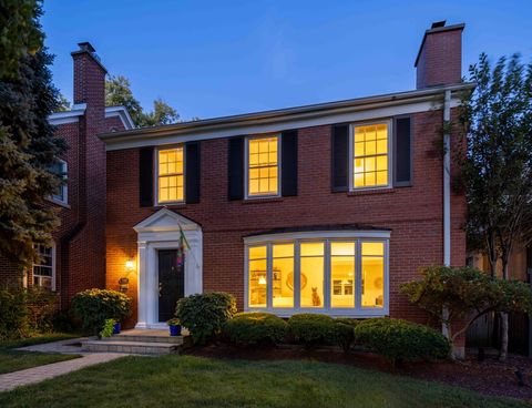 Tiny photo for 2663 Lawndale Avenue, Evanston, IL 60201 (MLS # 12515004)