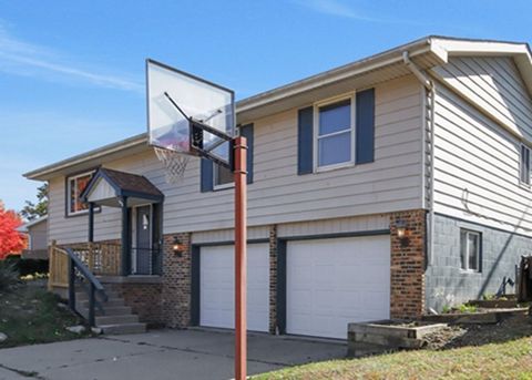 Tiny photo for 3018 W Wardcliffe Drive, Peoria, IL 61604 (MLS # 12535899)