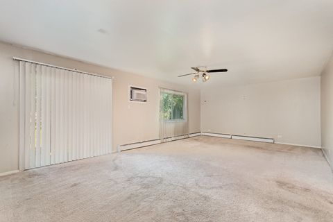 Tiny photo for 5740 Concord Lane #12, Clarendon Hills, IL 60514 (MLS # 12463294)