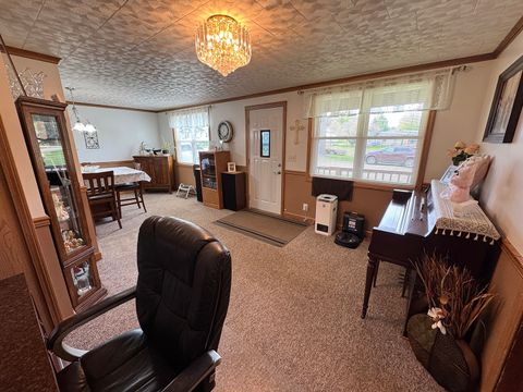 Tiny photo for 317 S Walnut Street, Shannon, IL 61078 (MLS # 12635231)